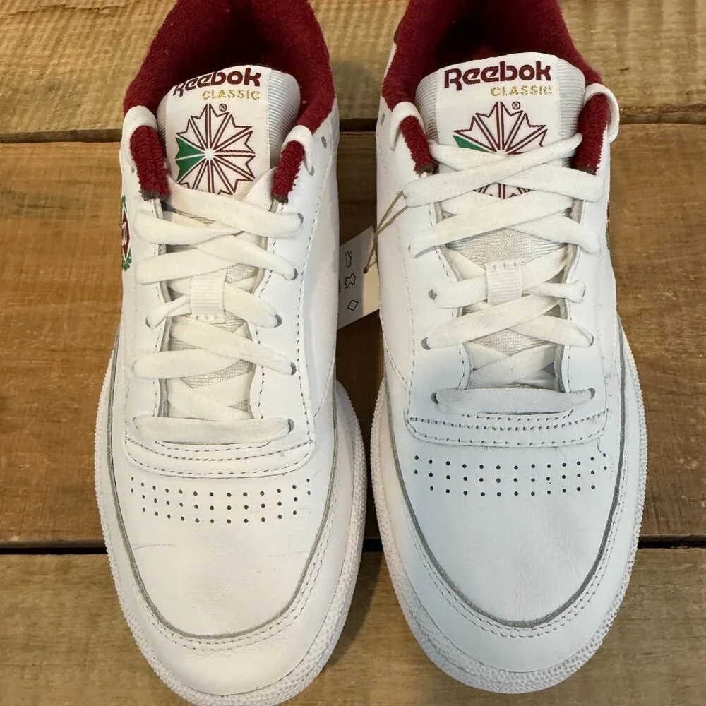 Reebok Club C 85 OG Crest White Classic Burgundy UNISEX NWT Size M 7.5/W9